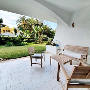 La Petunia , Sitio de Calahonda Spain